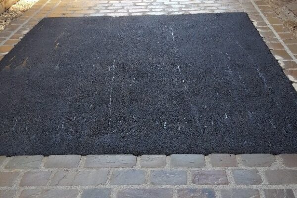 Tarmac Driveway with stone detailing